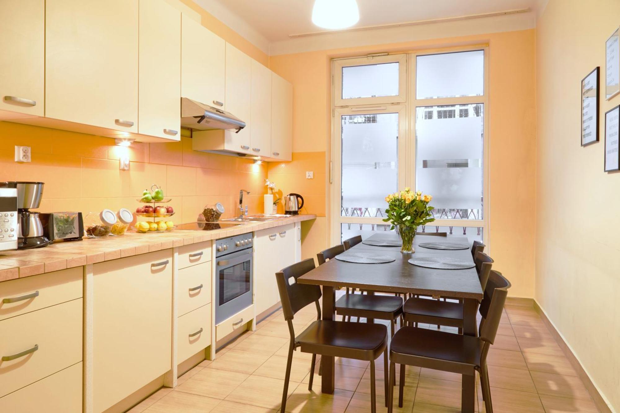 Апартаменти Spacious Zyblikiewicza Street Краків